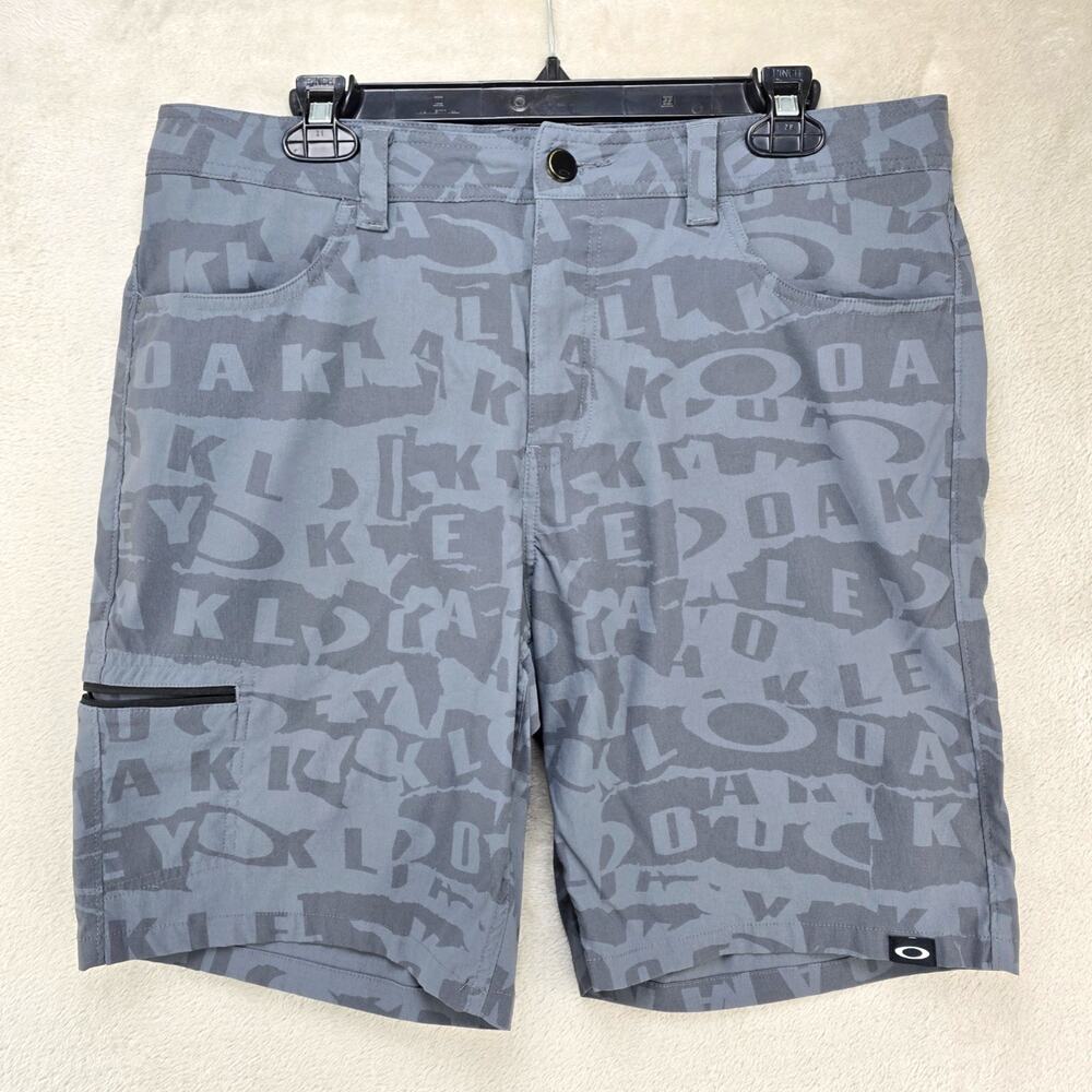 Oakley Golf Transition Ransom Short Mens 33 Gray Collage AOP Regular Fit